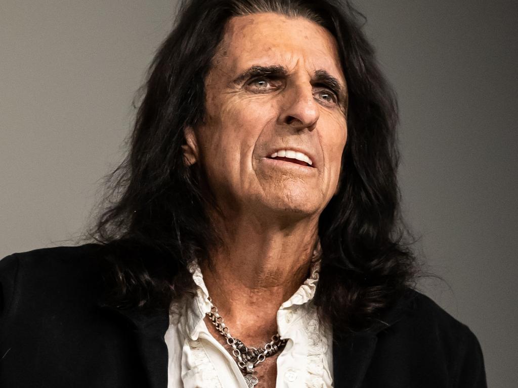 Alice Cooper Discusses Heaven, Hell, and Warns About Satan - Idol Chatter